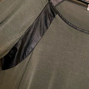 Great Green 3/4 Shirt with Leather Detail